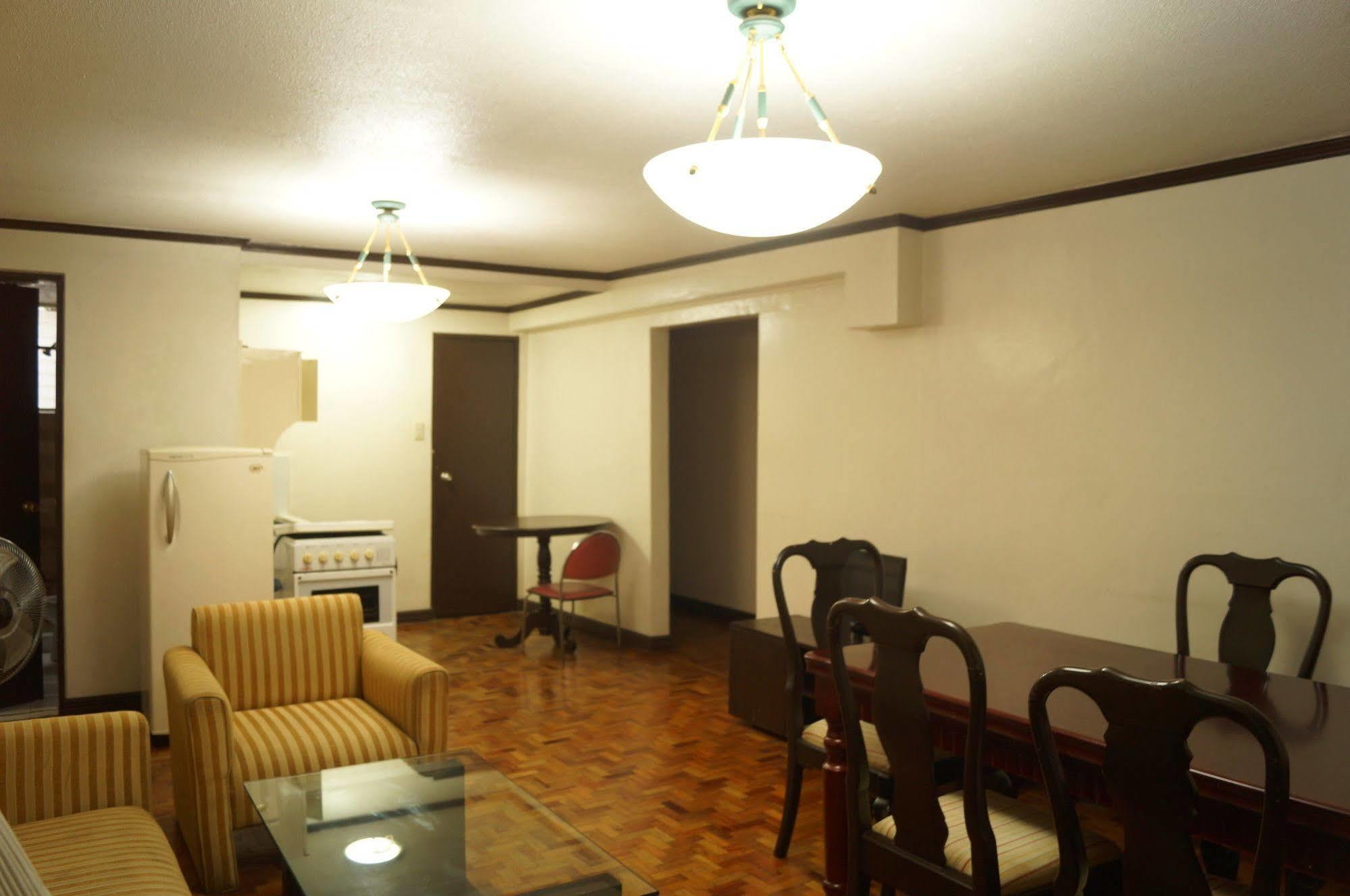 El Rico Suite Makati By Reddoorz Makati City Екстер'єр фото